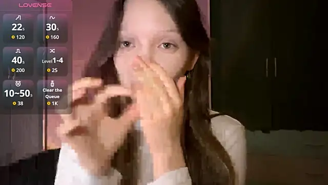 EmiIyKitty online show from 02.17.26