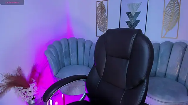 zharaa fox online show from 03.03.26