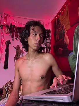 MadamLeRouge online show from 03.22.26