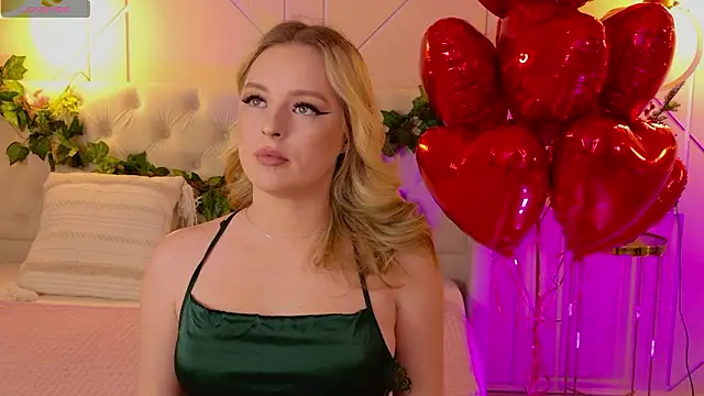 EllyLinn online show from 02.12.26