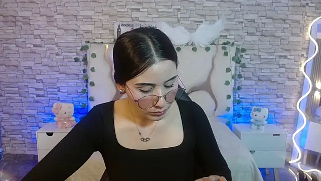 Snapshot of casse_tay chatting on 02.20.26 casse tay online show from 02.20.26