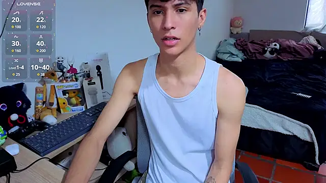 TwoBoys4Cum online show from 11.21.25