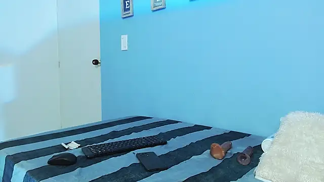 luna hawks online show from 10.24.25