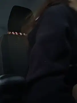 GoldenPussy1329 online show from 11.14.25