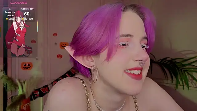 luna son online show from 10.30.25