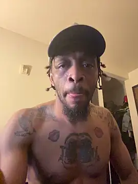 thefreakscomeoutatnight online show from 12.15.25