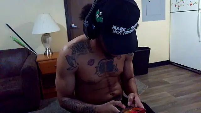 thefreakscomeoutatnight online show from 04.25.26