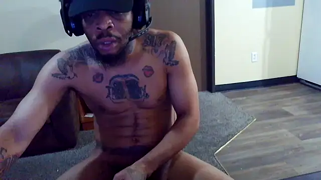 thefreakscomeoutatnight online show from 04.29.26