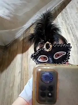 Tuyet xx online show from 10.03.25