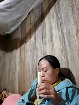 Tuyet xx online show from 11.26.25