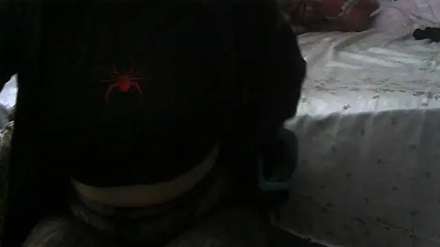 Snapshot of cutiefeet00 chatting on 10.19.25 cutiefeet00 online show from 10.19.25