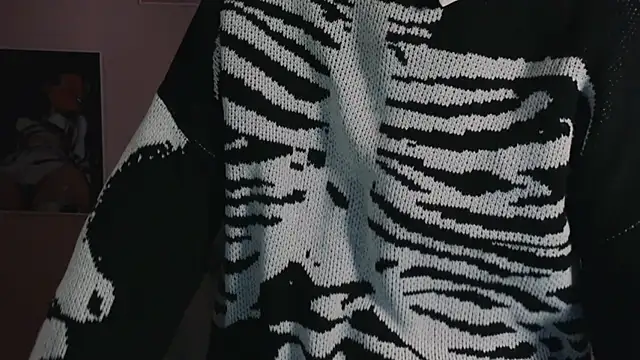 Snapshot of TommieHi chatting on 11.13.25 TommieHi online show from 11.13.25