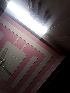 Snapshot of Tanya-905 chatting on 02.14.26 Tanya-905 online show from 02.14.26