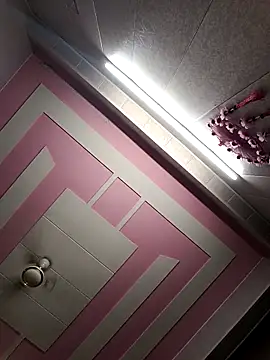 Snapshot of Tanya-905 chatting on 03.28.26 Tanya-905 online show from 03.28.26