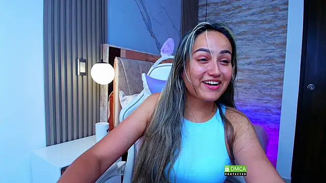 Snapshot of lila_cute1 chatting on 10.22.25 lila cute1 online show from 10.22.25