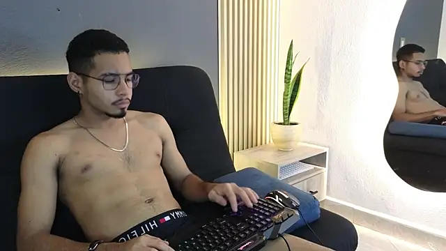 Jaybrown  1 online show from 10.11.25