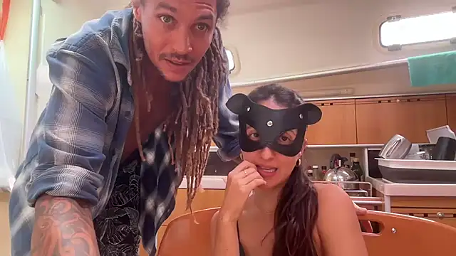 Snapshot of Monk_and_Mia chatting on 10.11.25 Monk and Mia online show from 10.11.25