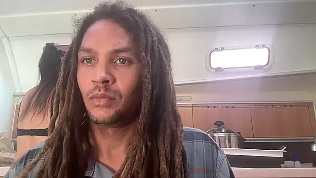 Snapshot of Monk_and_Mia chatting on 10.18.25 Monk and Mia online show from 10.18.25