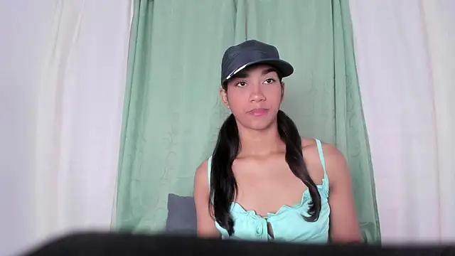 AnahiCollins online show from 03.14.26