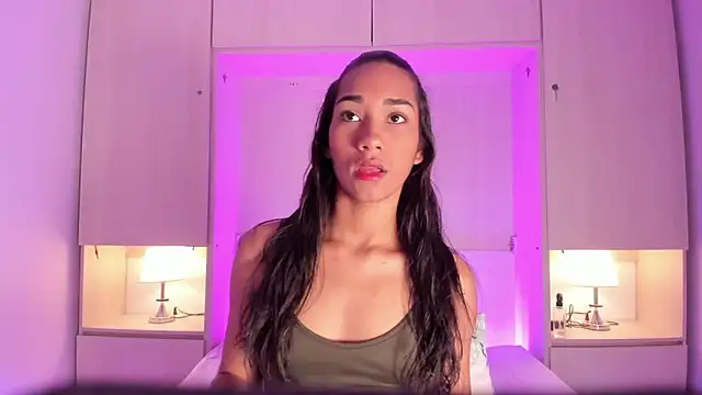 AnahiCollins online show from 03.31.26