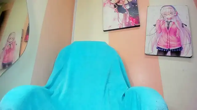 Mila Leon online show from 04.23.26