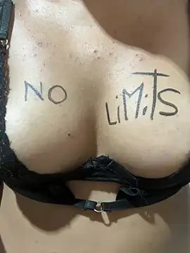 Valentinahot7 online show from 03.01.26