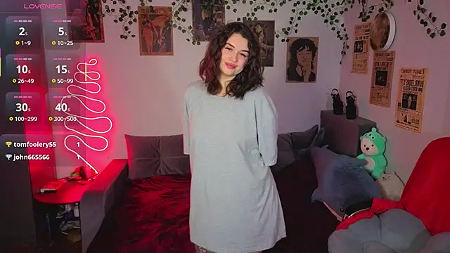 kira kick online show from 11.11.25