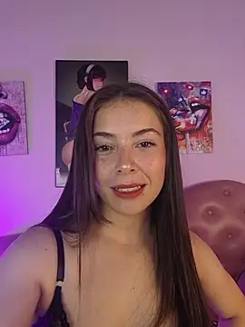 EmmaValencia  online show from 02.07.26