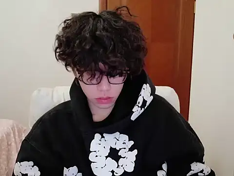 hangzi-0011 online show from 10.31.25