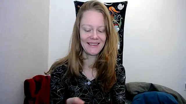 naughtyfox89 online show from 10.17.25