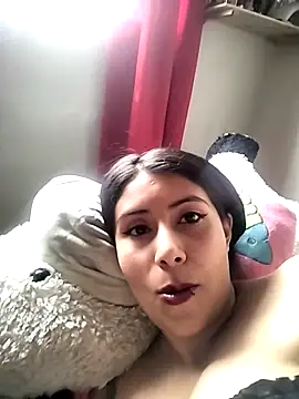 Snapshot of SexyDolly777 chatting on 11.08.25 SexyDolly777 online show from 11.08.25