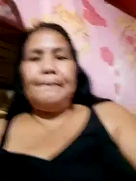 Snapshot of milagrose_rose chatting on 10.18.25 milagrose rose online show from 10.18.25