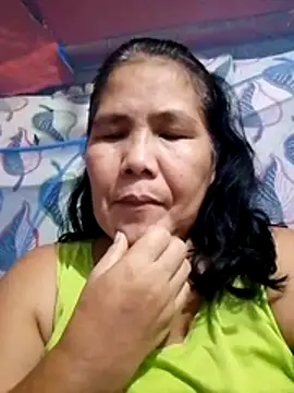 Snapshot of milagrose_rose chatting on 10.26.25 milagrose rose online show from 10.26.25