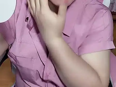 Snapshot of Sunna104 chatting on 02.10.26 Sunna104 online show from 02.10.26