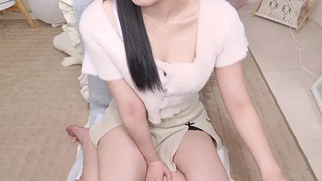 Snapshot of MAYU_cha chatting on 01.15.26 MAYU cha online show from 01.15.26