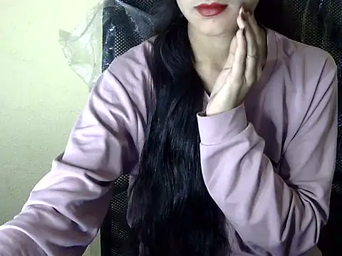 Snapshot of Shazi_1 chatting on 11.27.25 Shazi 1 online show from 11.27.25