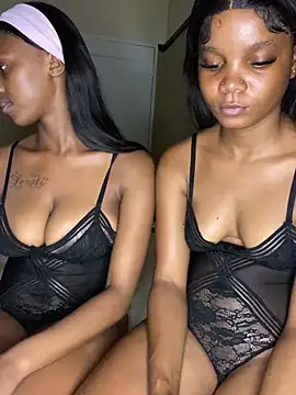 Snapshot of Sirah1 chatting on 02.20.26 Sirah1 online show from 02.20.26