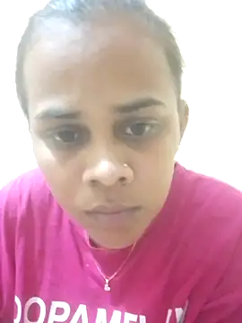 Snapshot of Naughtysilk chatting on 10.31.25 Naughtysilk online show from 10.31.25