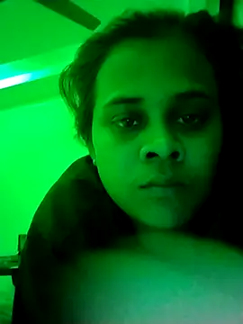 Snapshot of Naughtysilk chatting on 02.22.26 Naughtysilk online show from 02.22.26