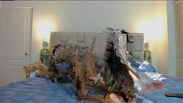 Snapshot of dalila_alii chatting on 10.30.25 dalila alii online show from 10.30.25