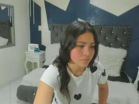 lola cook online show from 11.14.25