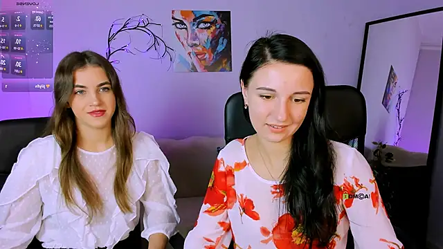 Snapshot of lina_fox12 chatting on 10.19.25 lina fox12 online show from 10.19.25