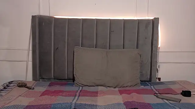 luxuryheaven 8 online show from 02.20.26