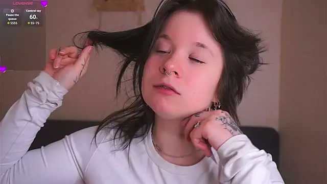 EviaVanveen online show from 01.11.26