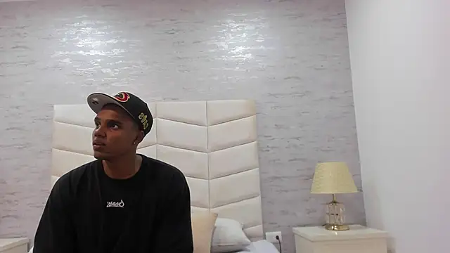 jax black online show from 12.03.25