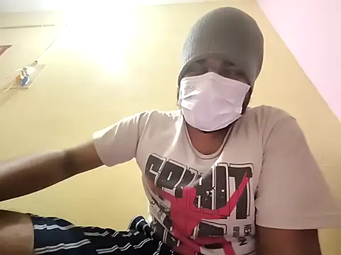 Snapshot of mallu_boy_23 chatting on 02.14.26 mallu boy 23 online show from 02.14.26