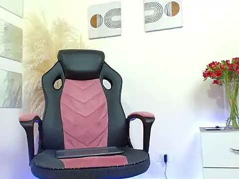 mathewv  online show from 10.31.25