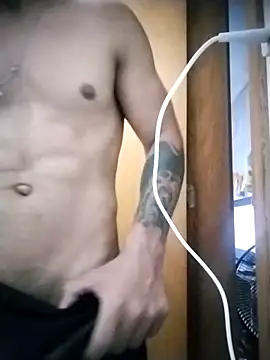 Snapshot of favelaboy10 chatting on 10.07.25 favelaboy10 online show from 10.07.25