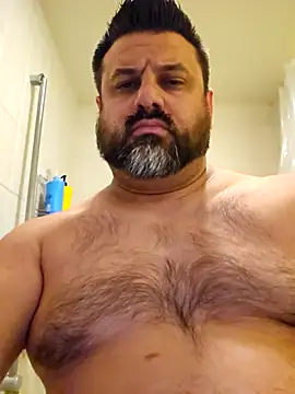 Roddog18 online show from 12.17.25