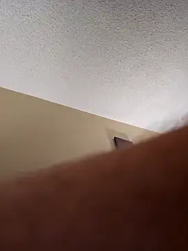 Roddog18 online show from 02.15.26